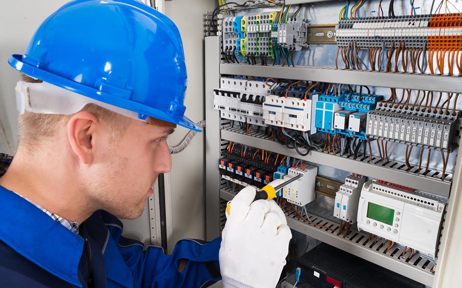 cherche électricien Marcoussis